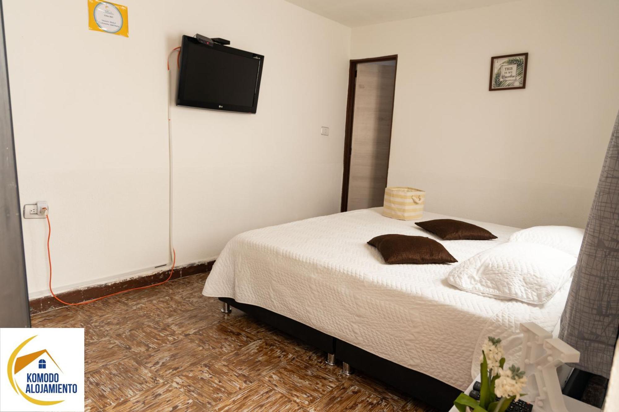 Komodo Alojamiento- Hostal Autoservicio - Ubicado Muy Cerca Al Centro Historico -Habitaciones Con Bano Privado, Wifi , Cama 2X2 Popayan Exteriör bild